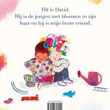 De jongen met bloemen in zijn haar 2