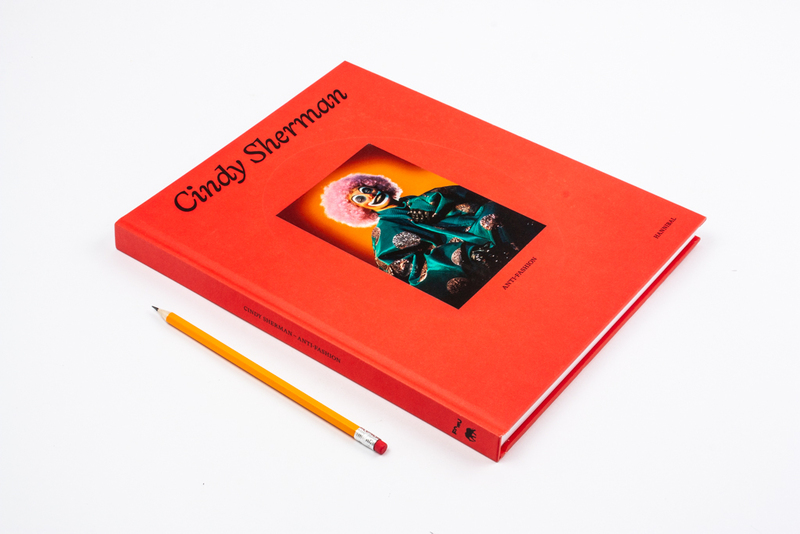 Cindy Sherman – Anti-Fashion 3
